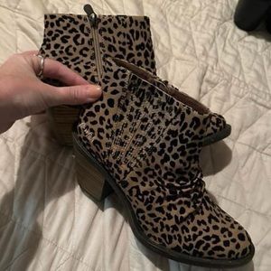 Size 10 Blowfish Boots. Brand New.